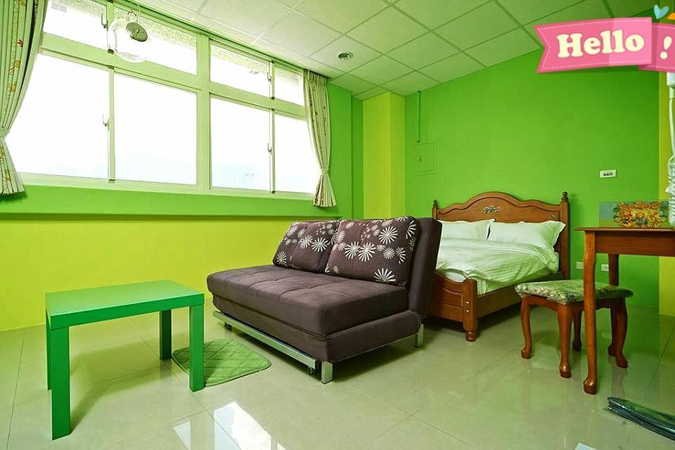 Station Backpackers Hostel Hualien City Exterior photo
